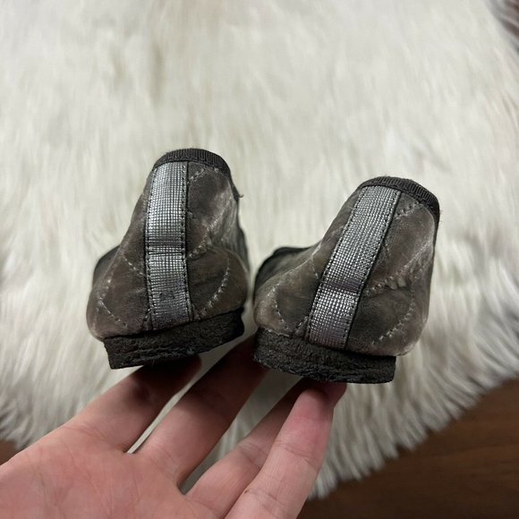 Tory Burch‎ Size 5 Taupe Gray Velvet Billy Quilted Slippers - Picture 6 of 10